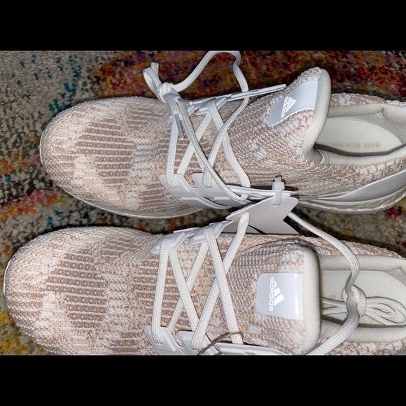 NWT🤩🤩🚨🚨🚨
Wmns UltraBoost 4.0 DNA 'White Cream' 2021 Size 12.5 - Picture 3 of 11